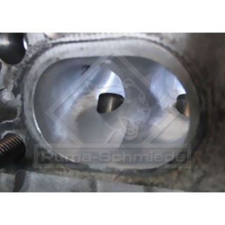 Focus 2 ST & RS CNC Zylinderkopfbearbeitung
